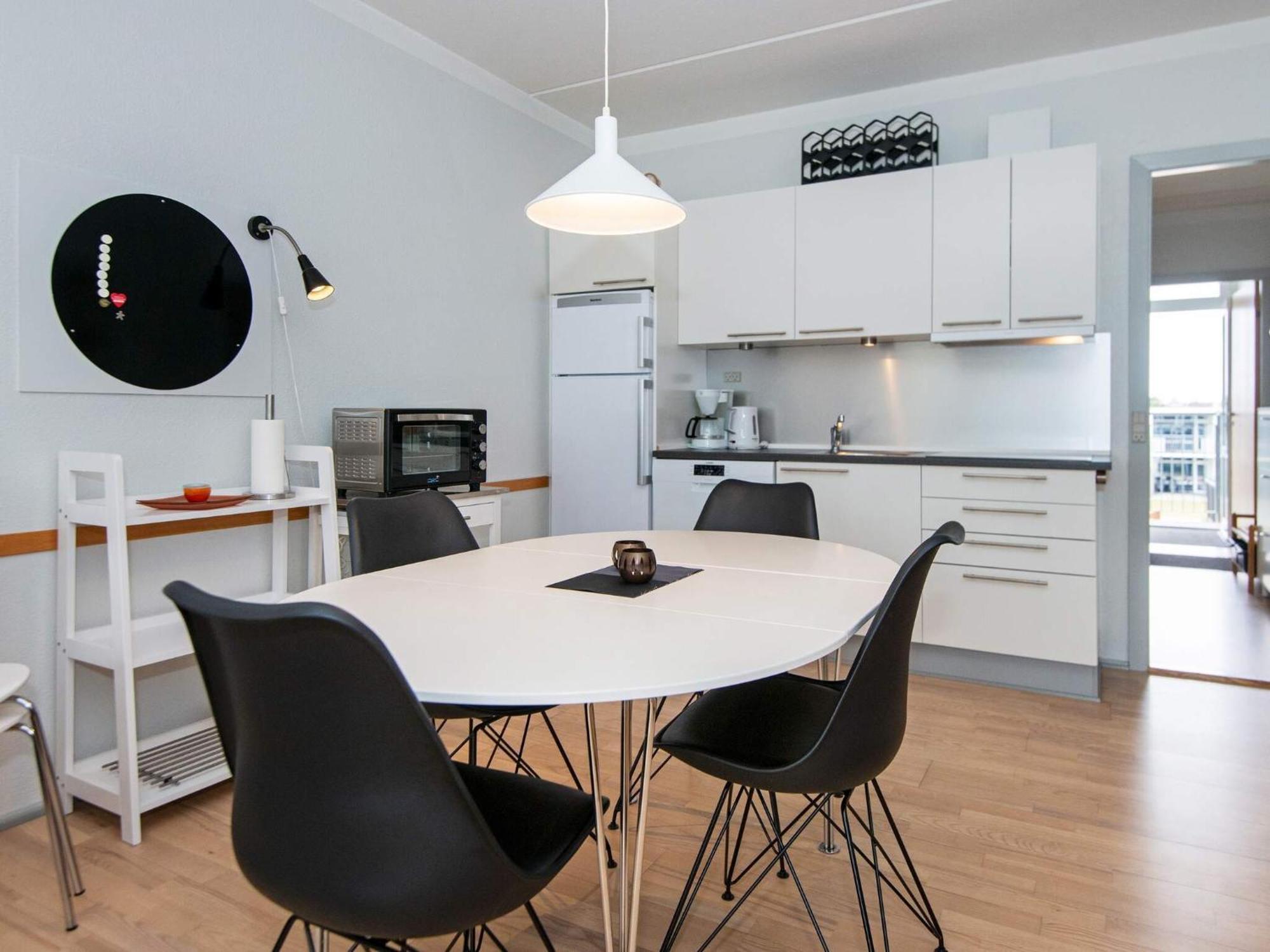 4 Person Holiday Home On A Holiday Park In Glesborg מראה חיצוני תמונה